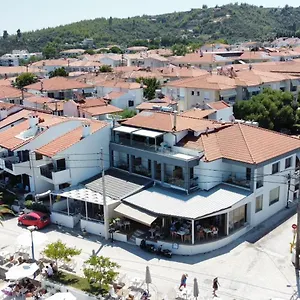 Aparthotel Mougre, Polychrono